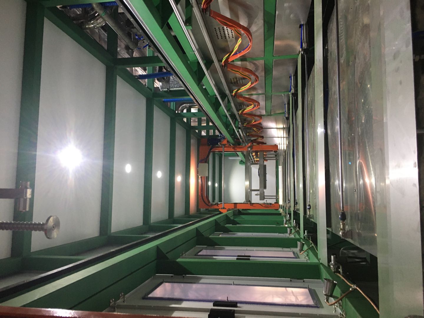 真空碳?xì)淝逑礄C(jī)