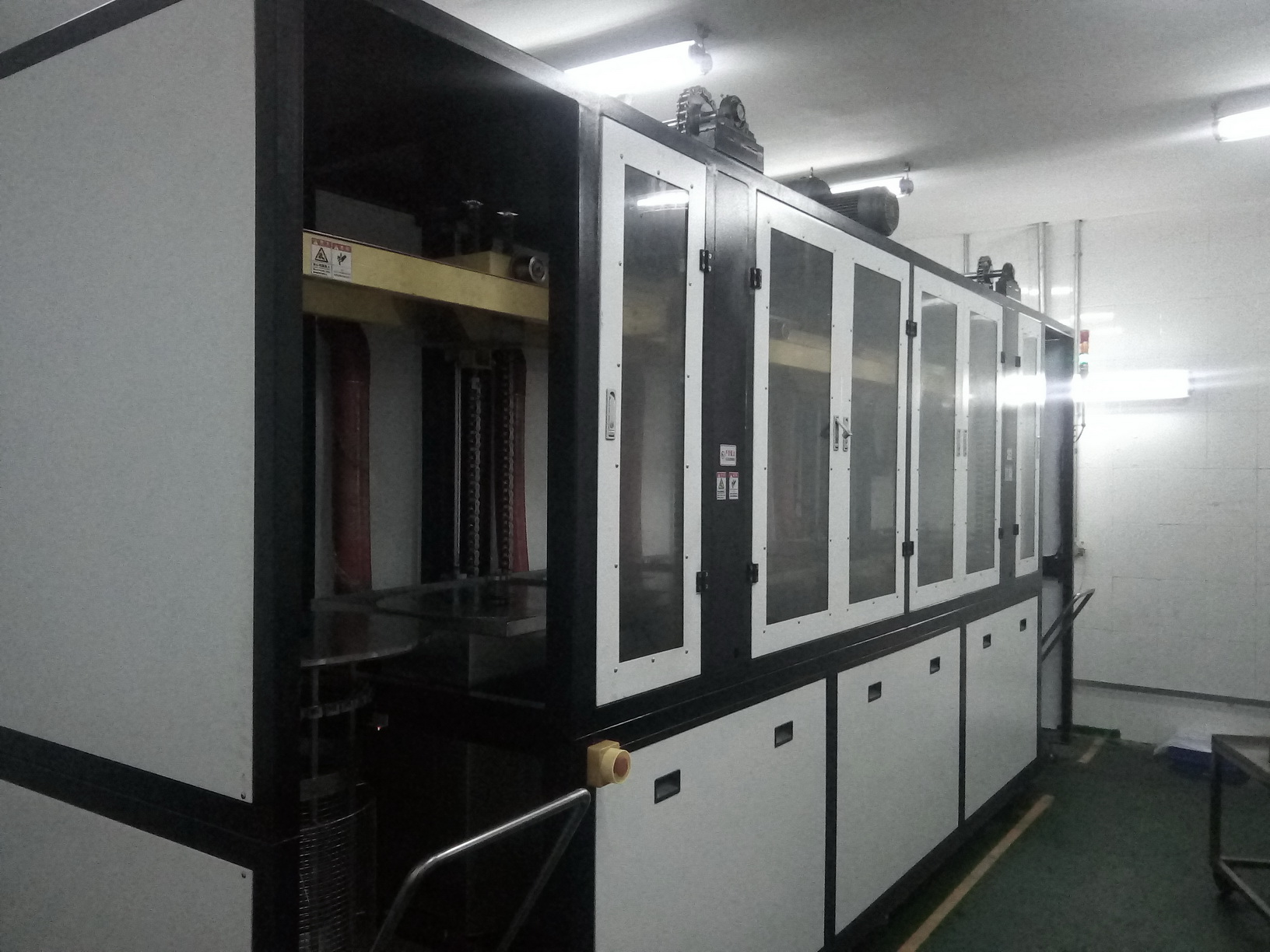 超聲波清洗機(jī)